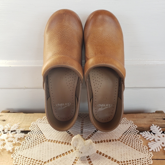 Dansko Pro Honey Clogs Burnished Distressed Pebble Leather Boho Cottage 8.5-9 - Picture 14 of 16